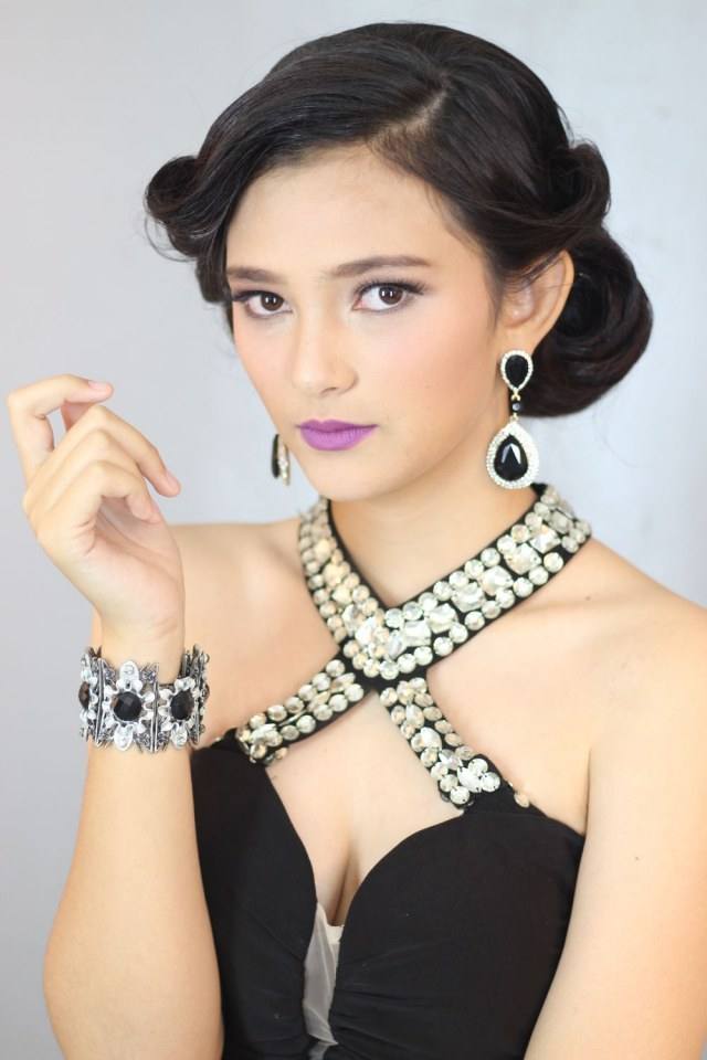 sofia mantra สาวสวยลูกครึ่งวัย 15 ปี สูง 172 เซนติเมตร