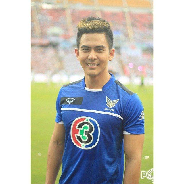 ช่องสามสีทีวีเพื่อคุณ 1,727