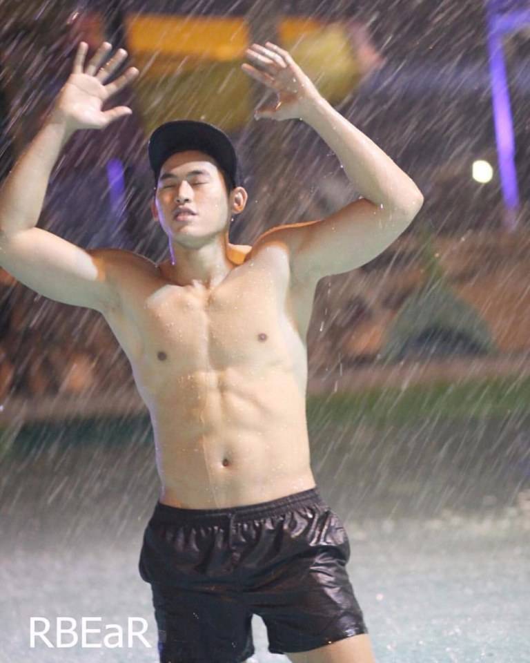 แซ่บซี๊ด