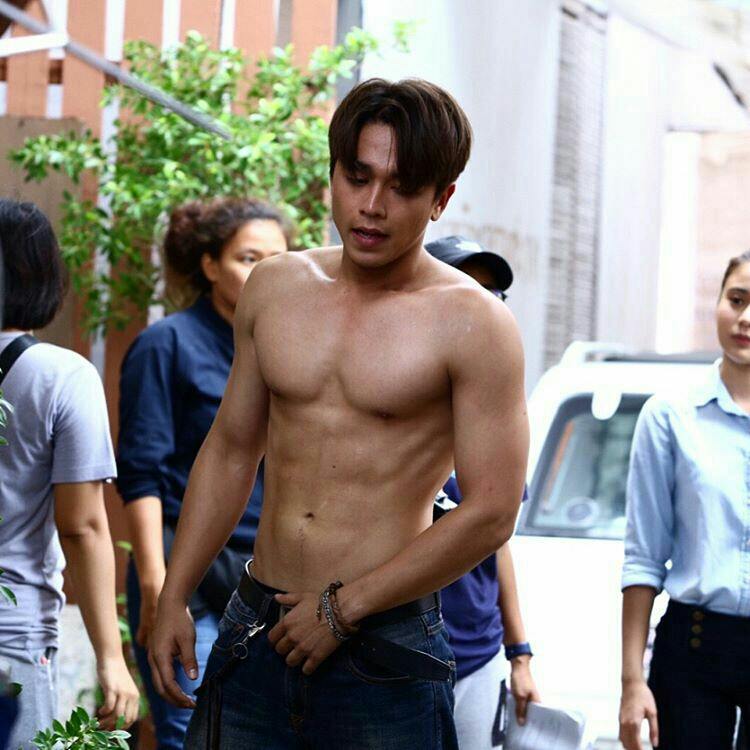 หนุ่มอเล็กซ์ แซ้บบ แซ่บบ โคยโด่น่ารัก