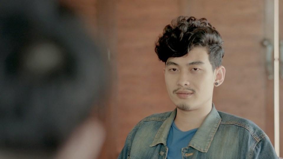 ตรงกลางระหว่างรัก 25 พฤษภาคมนี้