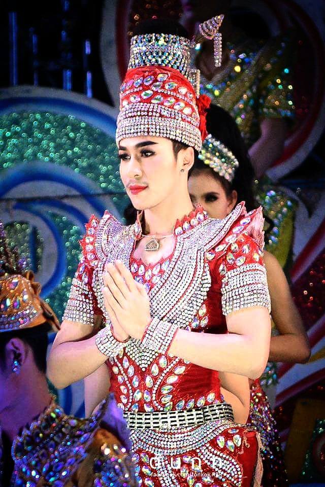 นก พงศกร