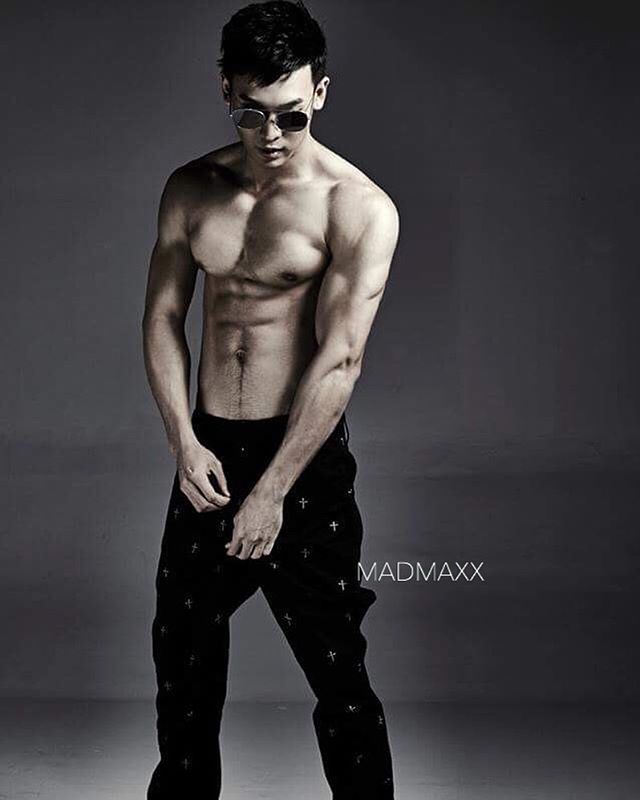 THANAT SAKORNSIN (@son_thanat)