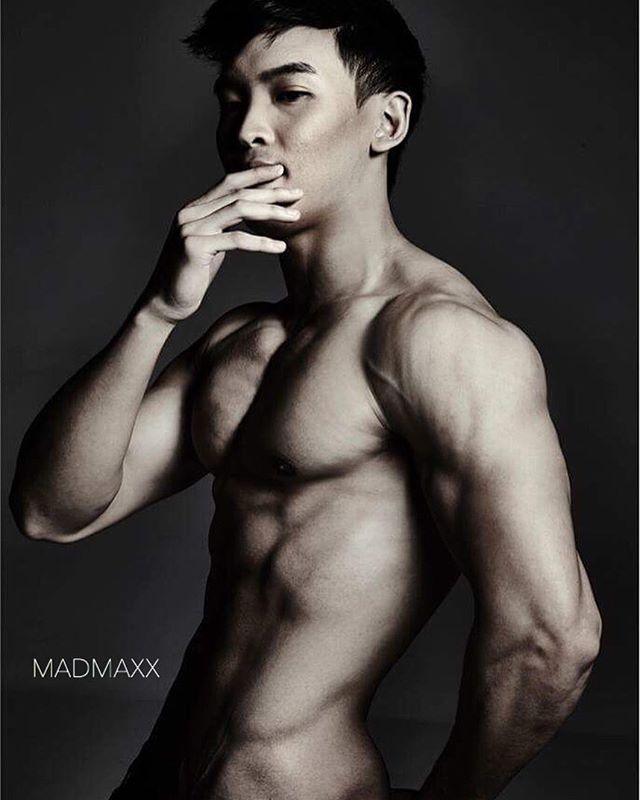 THANAT SAKORNSIN (@son_thanat)
