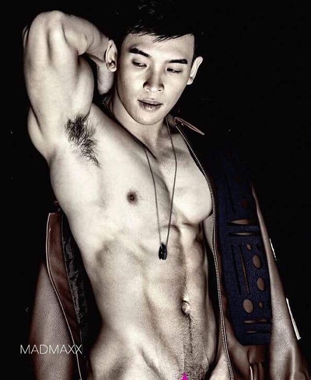 THANAT SAKORNSIN (@son_thanat)