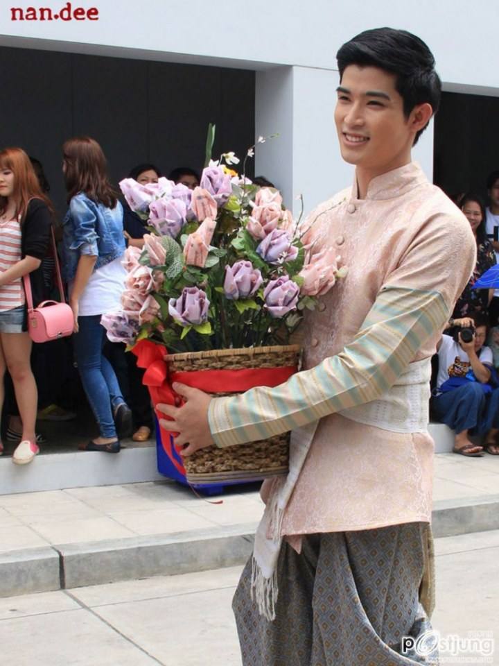 ตูมตาม 9 คุ้มนางครวญ