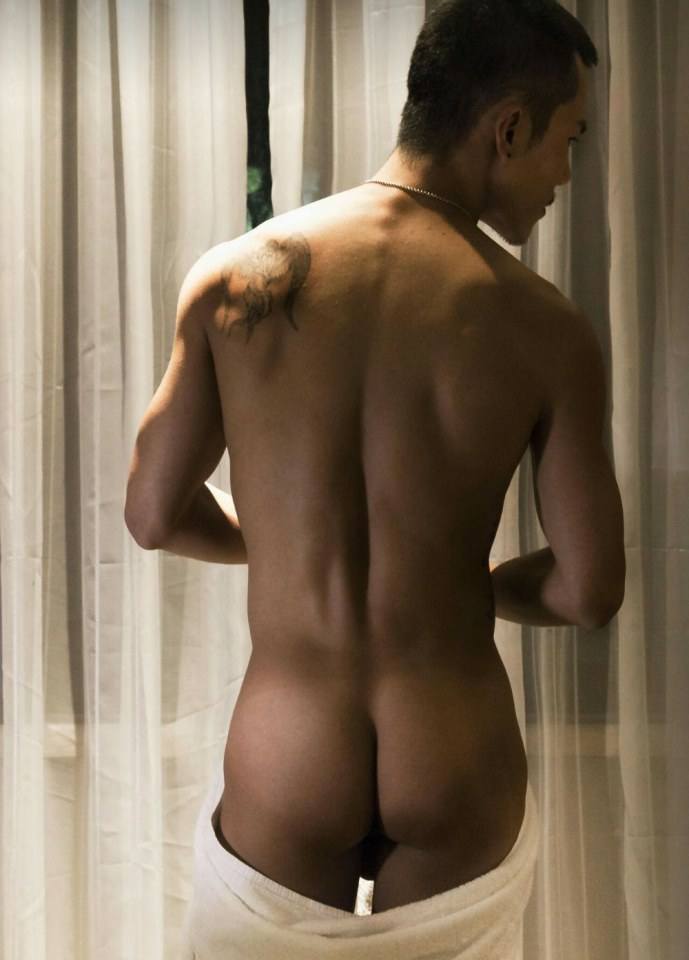 hot male 86 (18+)
