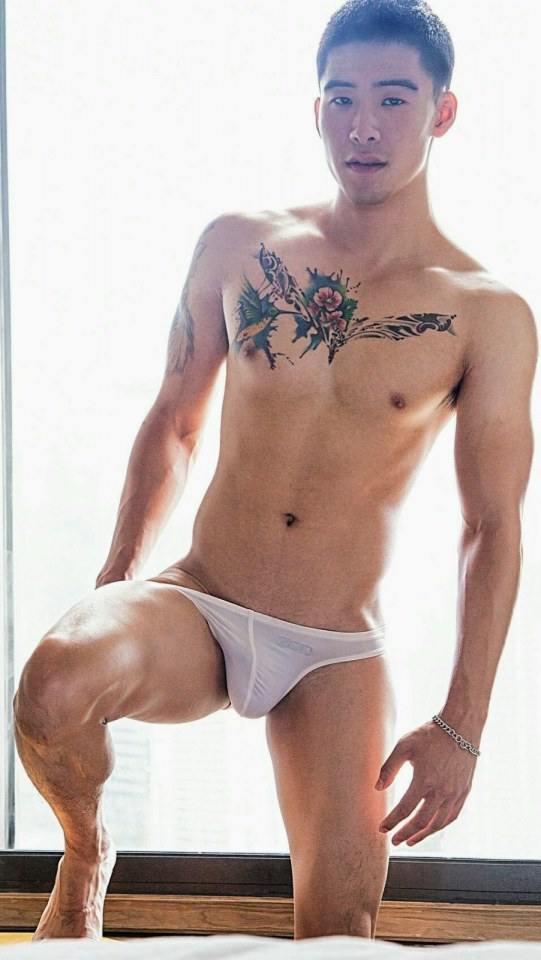 hot male 86 (18+)