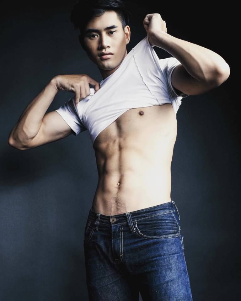 หนุ่มไทยหล่อล่ำขาวหุ่นดี ดีกรีMr.Globalthailand2017