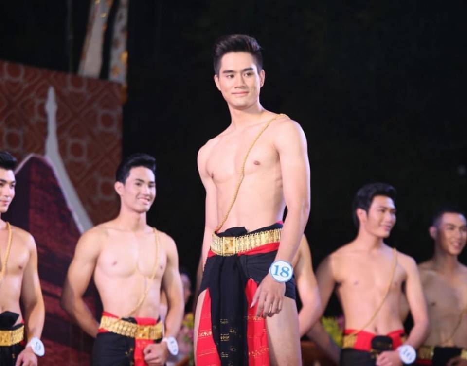 หนุ่มไทยหล่อล่ำขาวหุ่นดี ดีกรีMr.Globalthailand2017