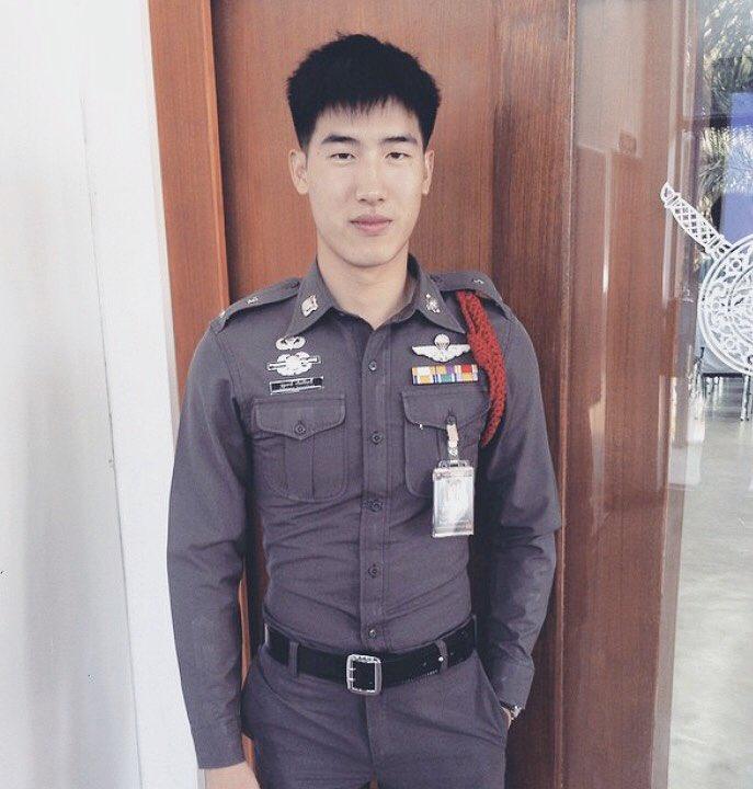 ขอวาร์ปหน่อยค่ะ