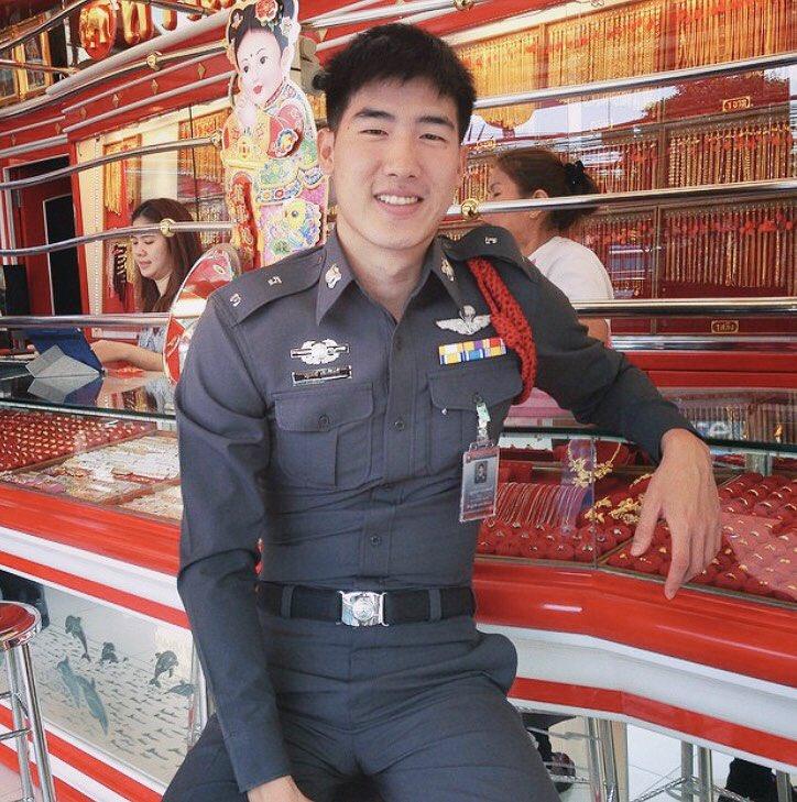 ขอวาร์ปหน่อยค่ะ