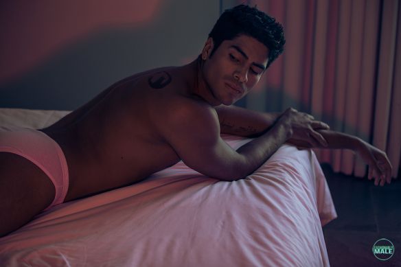 มาปลุกนายแบบDany Pe&ntilde;a จากประเทศเปรูให้ตื่น แล้วพาเขาไปแช่น้ำอุ่นกันเถอะ