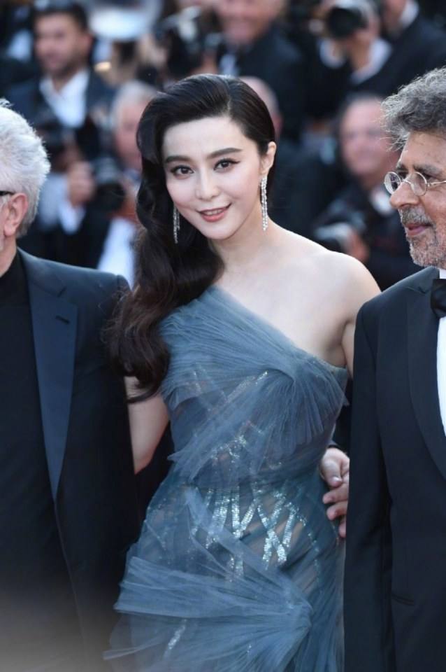 Fan Bingbing แม่ฟ่านบนพรมแดงวันที่ 3 สวยเจิด เลอค่าสุดๆ @Cannes Film Festival 2017