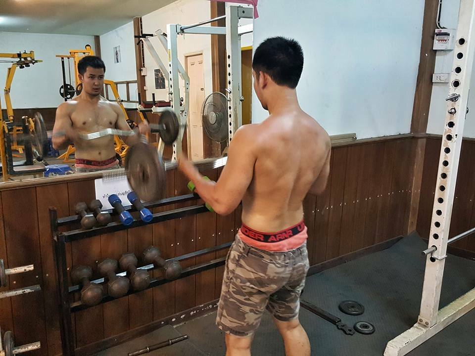 นี่คุณ!! ฉันบอกให้คุณหันมาไง 1,761