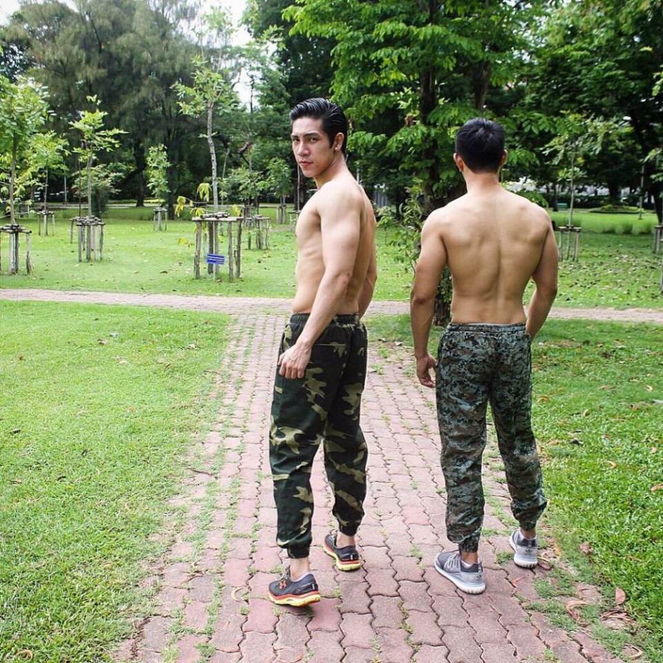 นี่คุณ!! ฉันบอกให้คุณหันมาไง 1,761