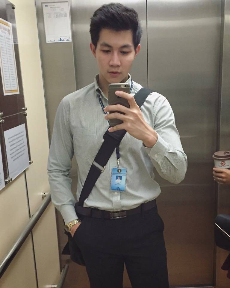 จะเชิ๊ตๆ สูทๆ 1,765