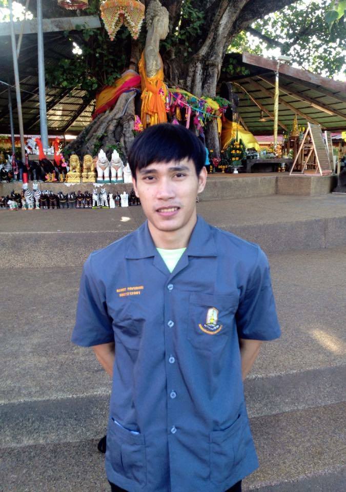 แต่งตัวไม่เรียบร้อยโดนตีนะคะ 1,811