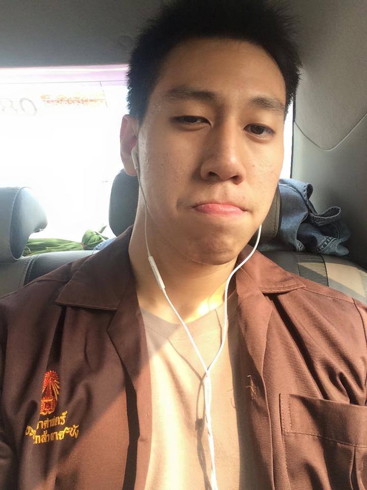 แต่งตัวไม่เรียบร้อยโดนตีนะคะ 1,811