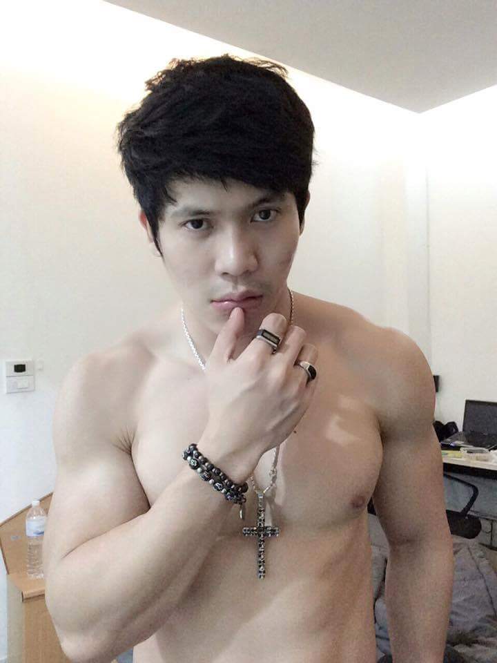 หน่มน้ม 1,824