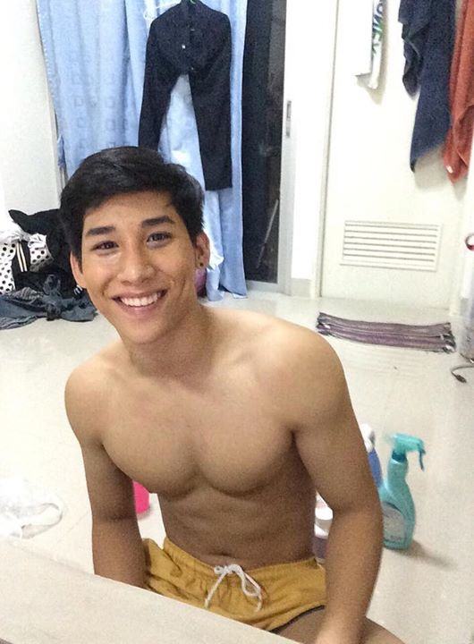 หน่มน้ม 1,824