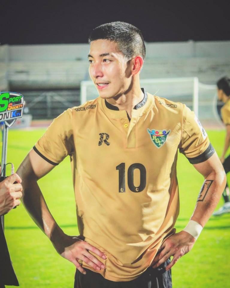แกๆฉันสงสัยจะหลงโตโน่แหล่ะแก