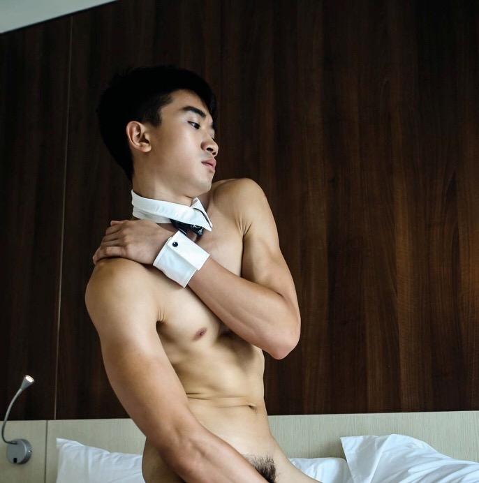 หล่อล่ำ ดีต่อใจ