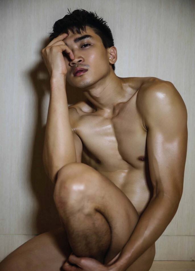 หล่อล่ำ ดีต่อใจ