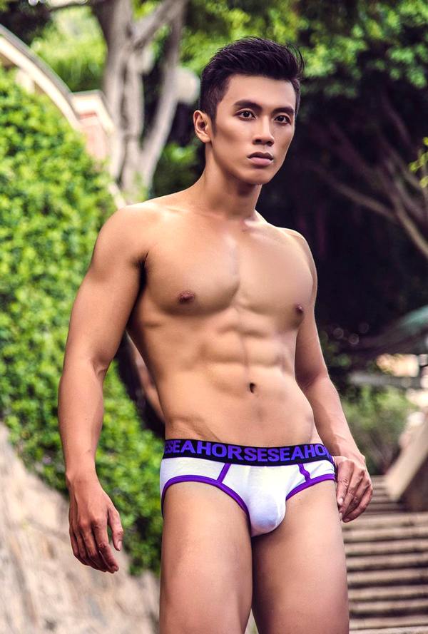 Hot guy in underwear 262