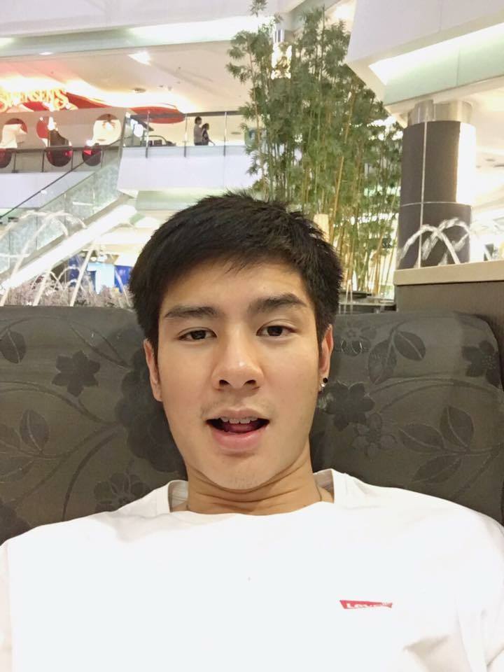 หล่อหน้าใสฟรุ้งฟริ้ง 1,867