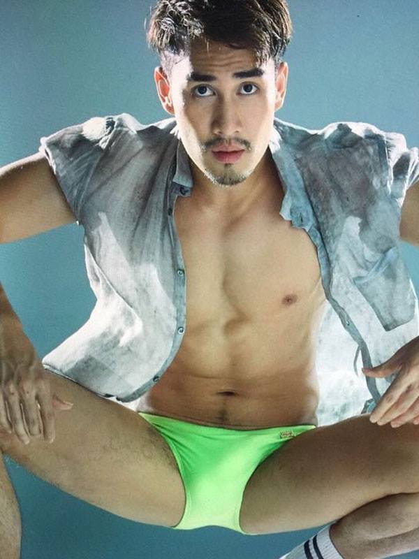 ดิว The Star 9 ถอดผ้าโชว์เซ็กซี่