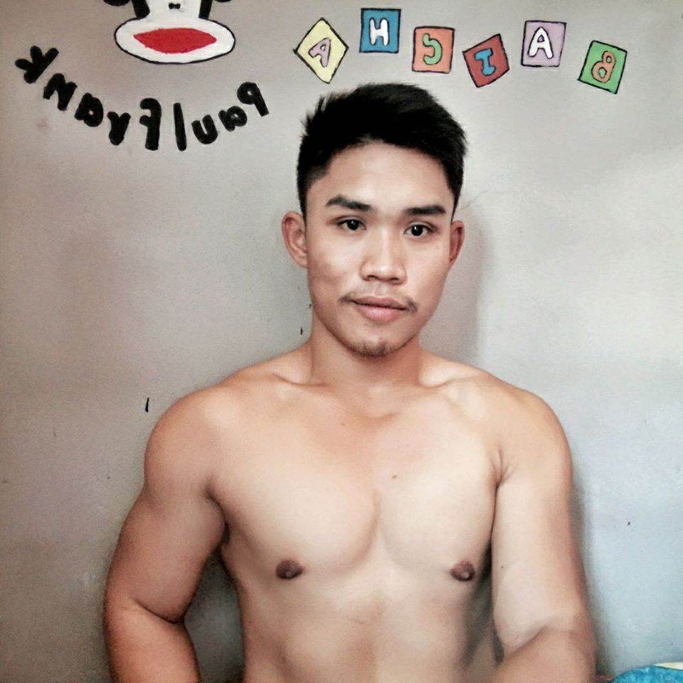 หนุ่มเข้มหล่อบ้านๆ แสบทรวง 001