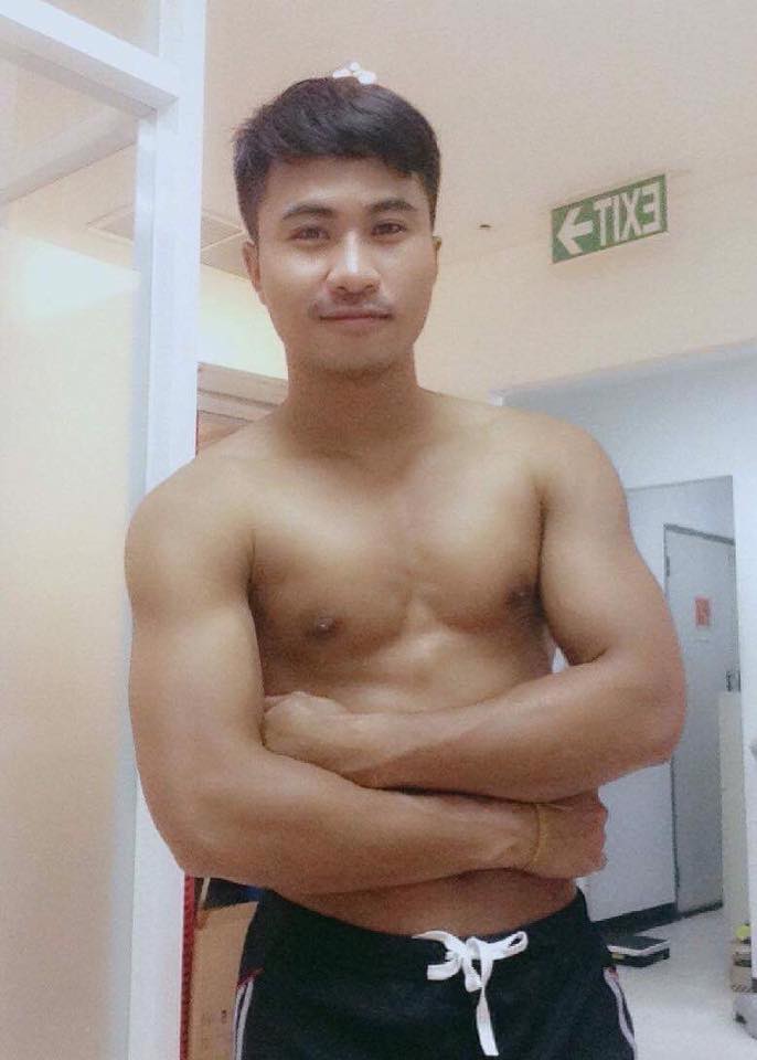 หนุ่มเข้มหล่อบ้านๆ แสบทรวง 004