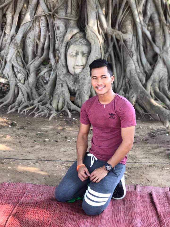 หนุ่มเข้มหล่อบ้านๆ แสบทรวง 004