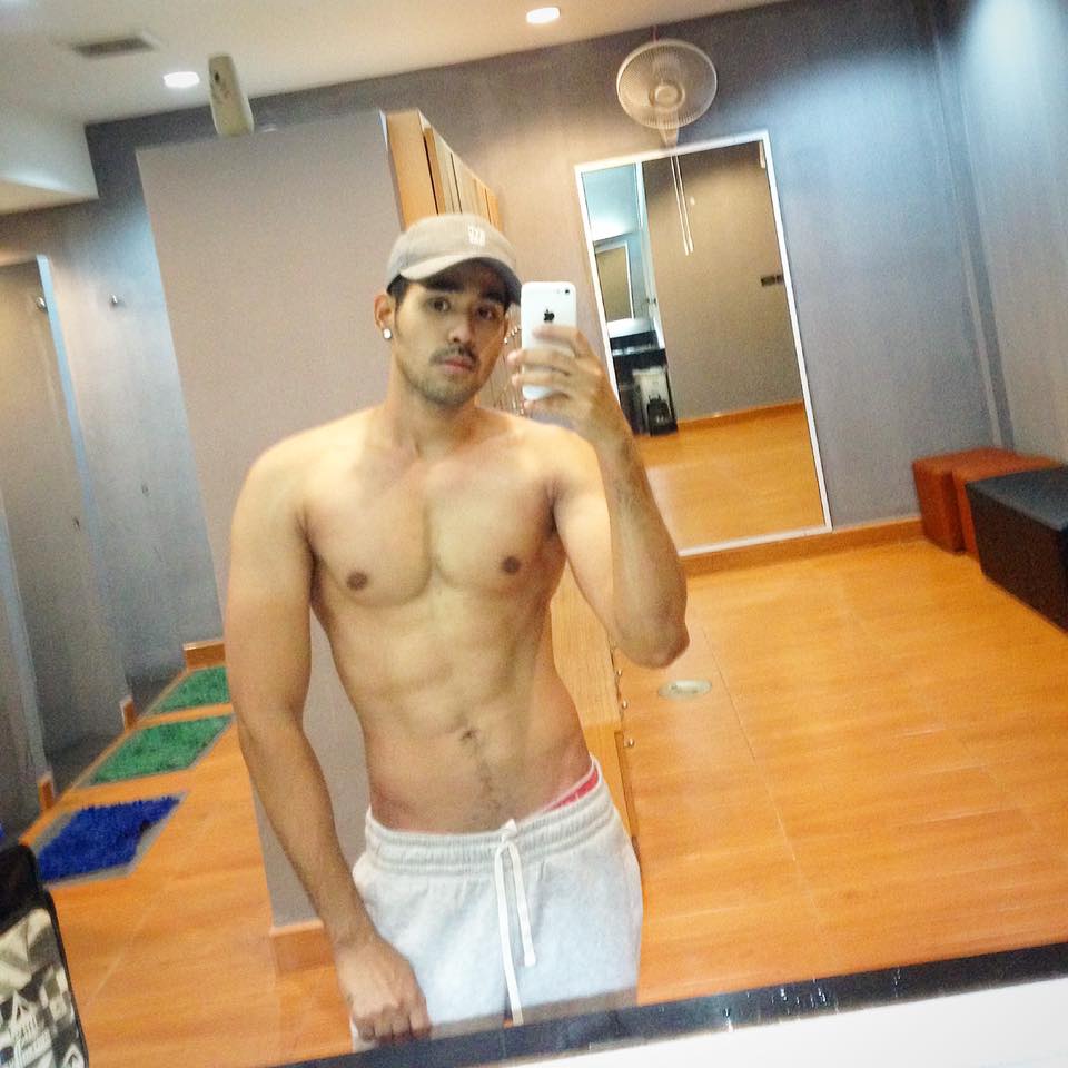 หนุ่มเข้มหล่อบ้านๆ แสบทรวง 008
