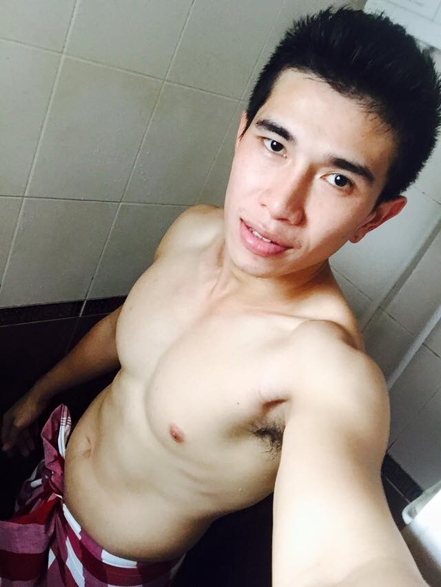 หนุ่มตี๋หล่อบ้านๆ แสบทรวง 001