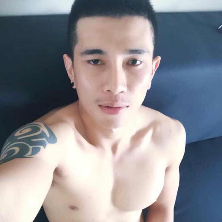หนุ่มตี๋หล่อบ้านๆ แสบทรวง 001