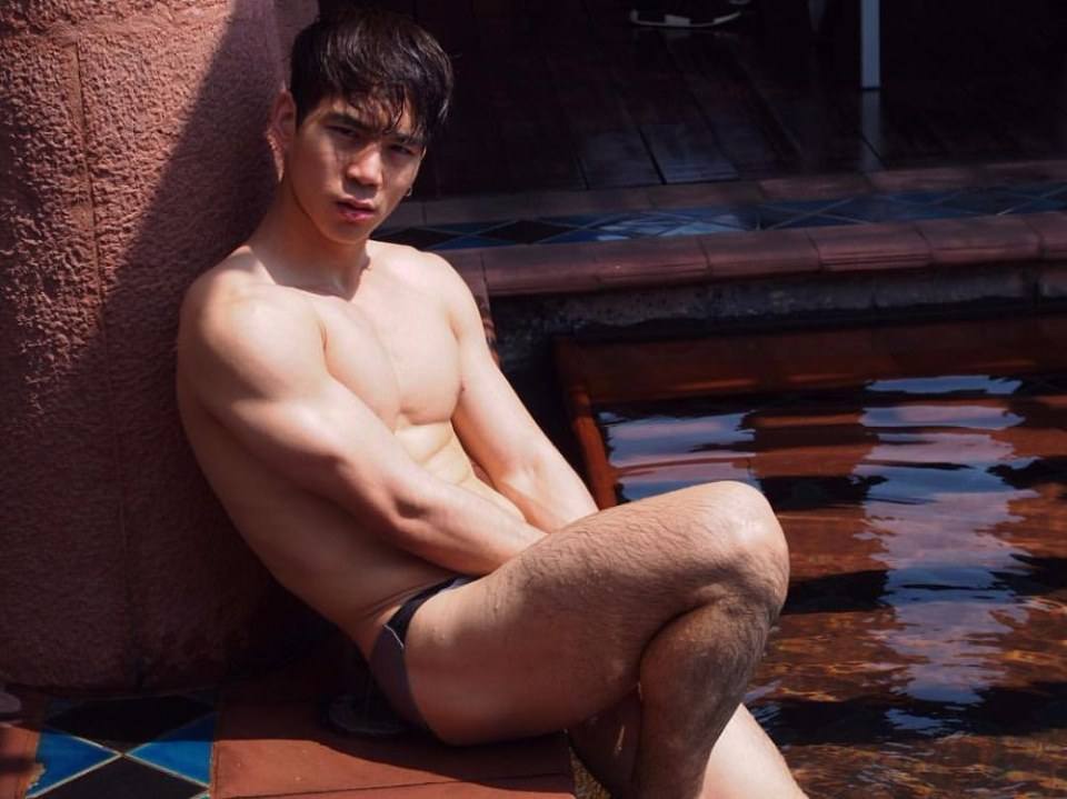 ผชมี.โชว์