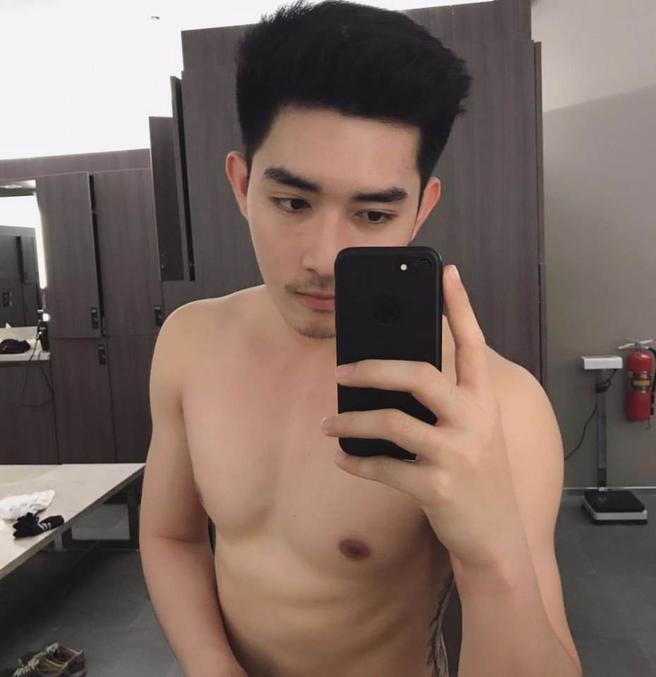 ผชมี.โชว์