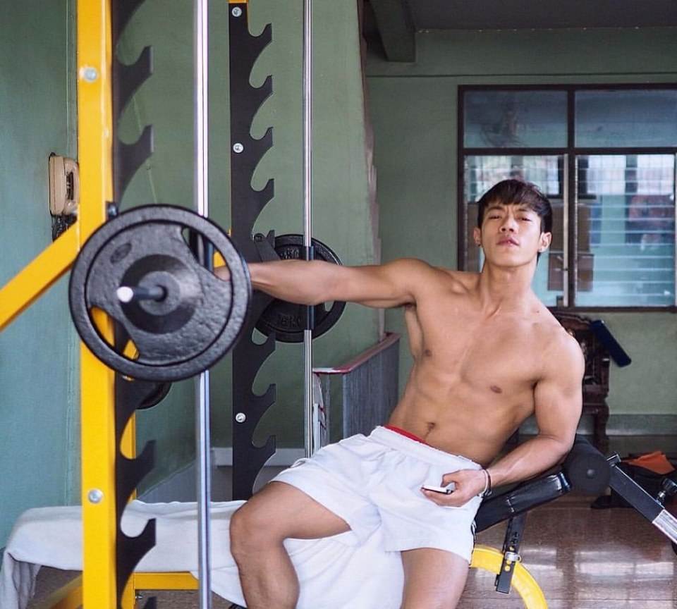 ตามเก็บตามเลีย
