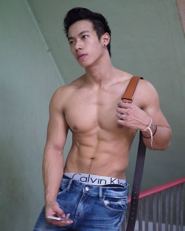 ตามเก็บตามเลีย