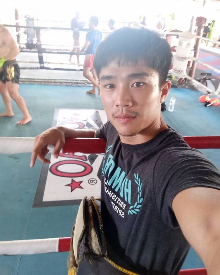 เจ๋งนักมวยที่โค้กมาก