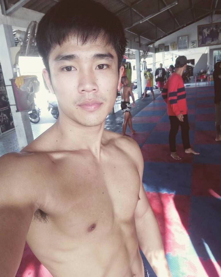 เจ๋งนักมวยที่โค้กมาก