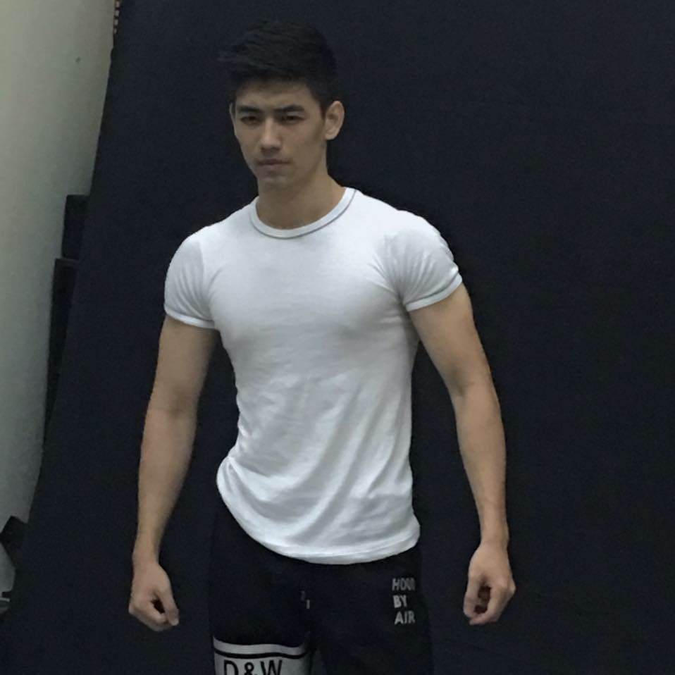 Linn Maung ​​​นายแบบฮอตจากเมียนมาร์