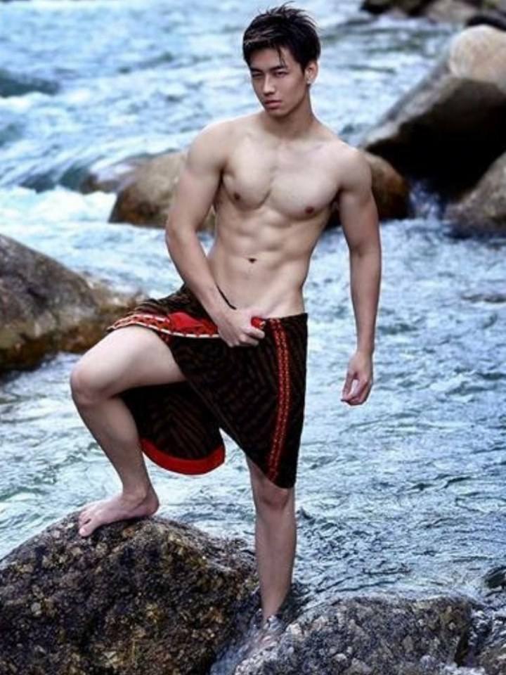 Linn Maung ​​​นายแบบฮอตจากเมียนมาร์