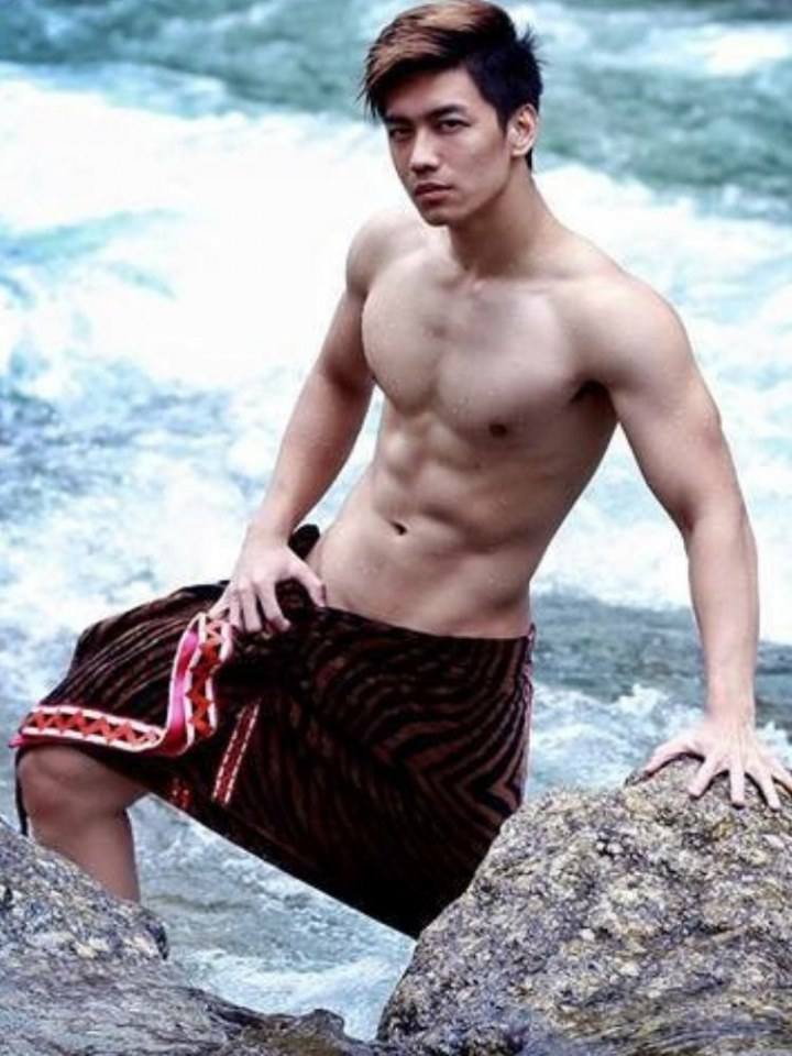 Linn Maung ​​​นายแบบฮอตจากเมียนมาร์