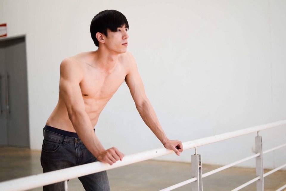 แฟงค์ บ่าวขอนแก่น สุดหล่อ