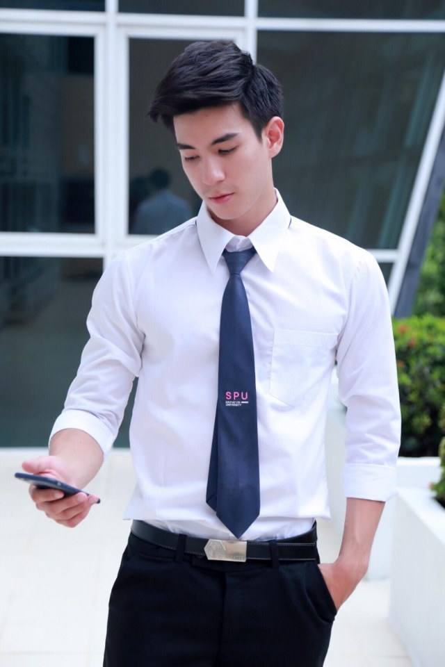 แฟงค์ บ่าวขอนแก่น สุดหล่อ
