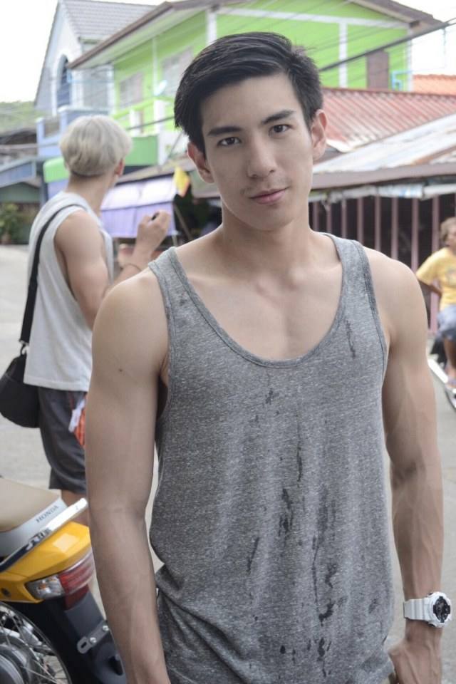 แฟงค์ บ่าวขอนแก่น สุดหล่อ