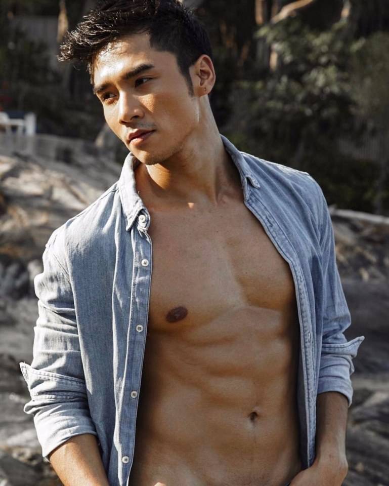 หล่อน่าฟัด